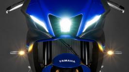 Supersport Yamaha R7
